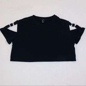 4/$25♦️ FOREVER21 Black Cold Shoulder Crop Top Tee
